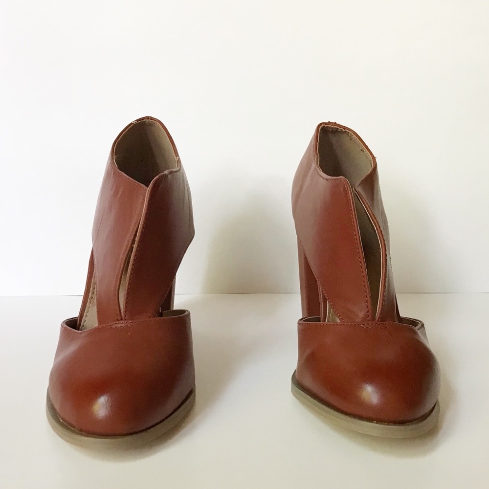 Auburn Cut Out Booties - Picture 2 of 5